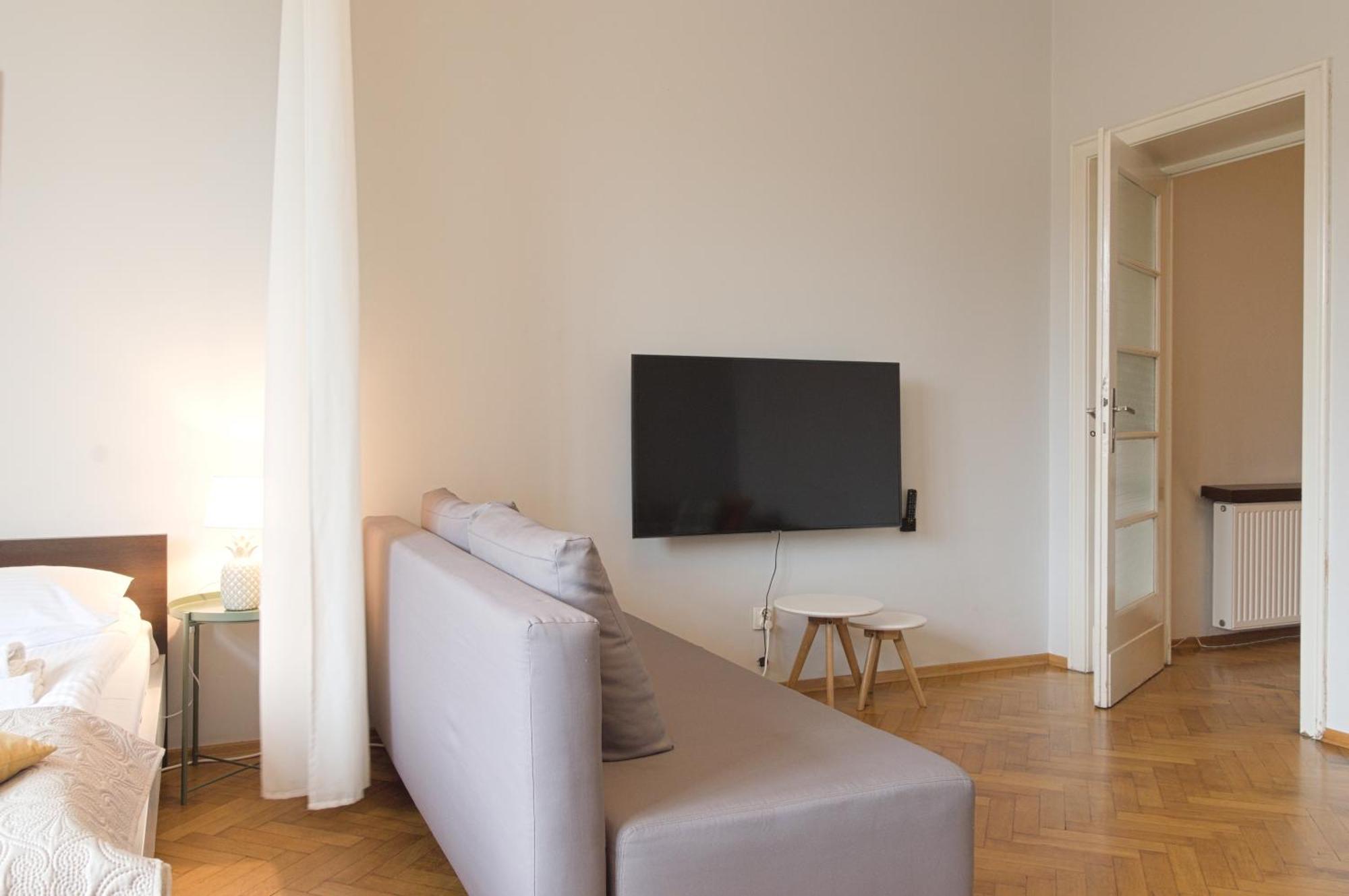 קרקוב Unique Apartments Krasinskiego Street מראה חיצוני תמונה
