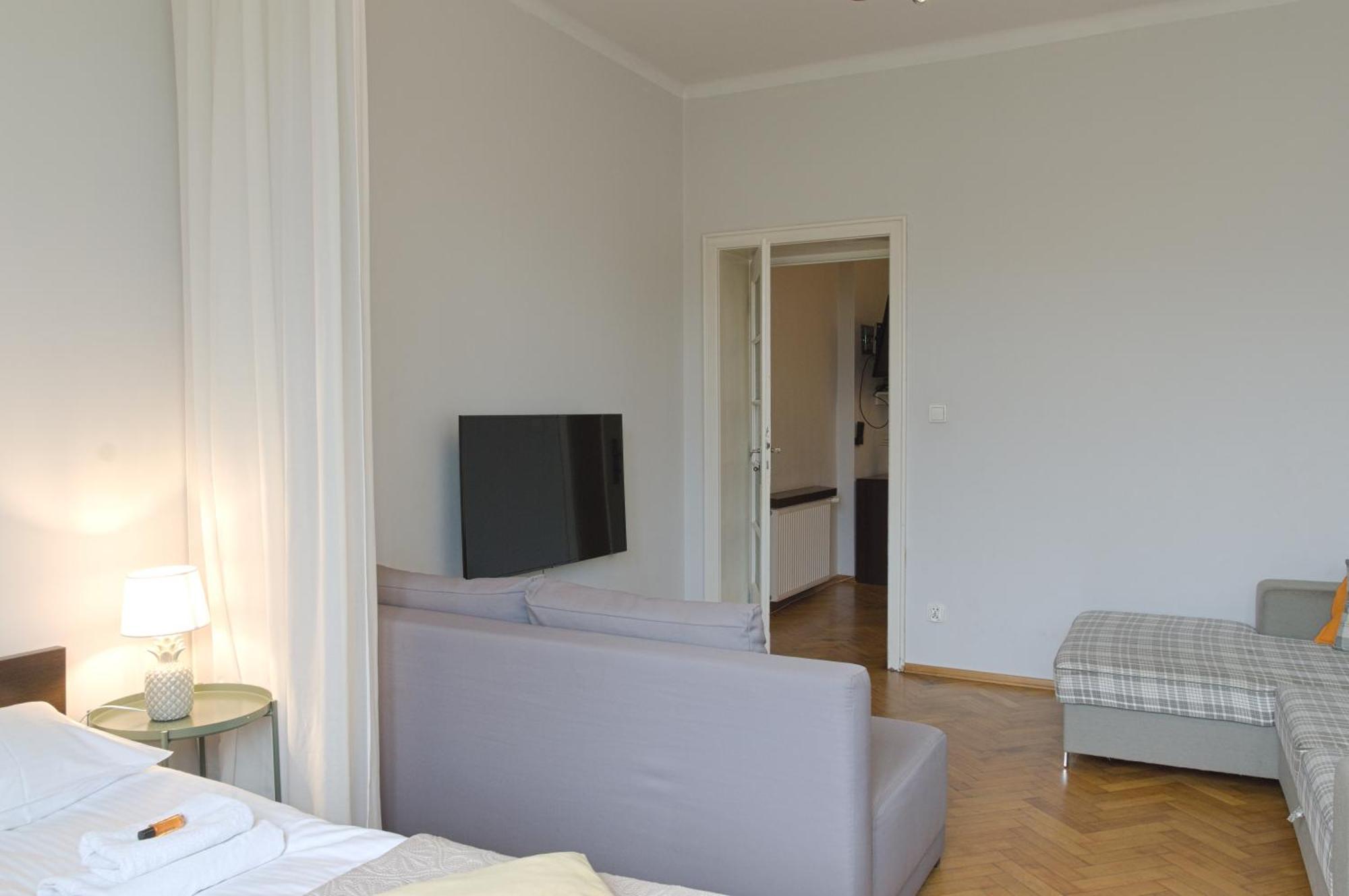 קרקוב Unique Apartments Krasinskiego Street מראה חיצוני תמונה